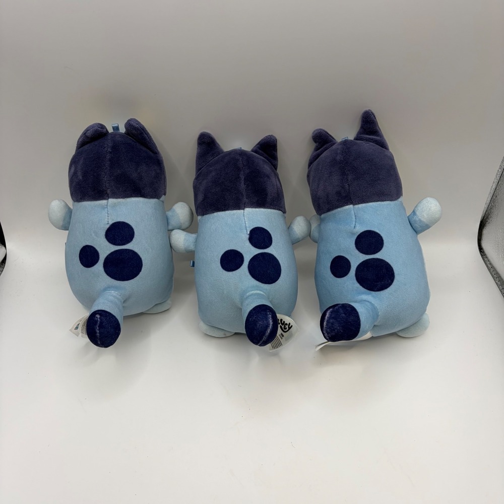 Bluey HugMees Squishmallows 9 Inch Plush BBC Jazwares Lot of 3 Bluey Heeler Toy - Picture 2 of 6